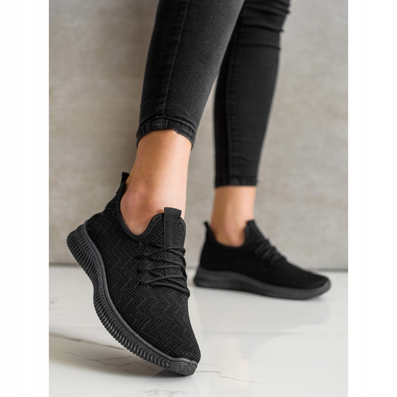 SHELOVET Scarpe sportive traforate nero 2
