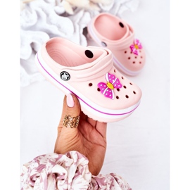 Pantofole in schiuma per bambini Crocs Pink Lazy Day rosa 2