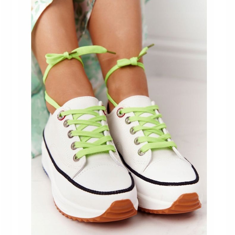 NEWS Sneakers Da Donna Sulla Piattaforma White Electric Love bianco verde 1