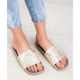 Small Swan LOVE &amp; HATE Pantofole Ecopelle d'oro 1