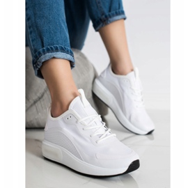 SHELOVET Sneakers sportive sulla piattaforma bianco 2