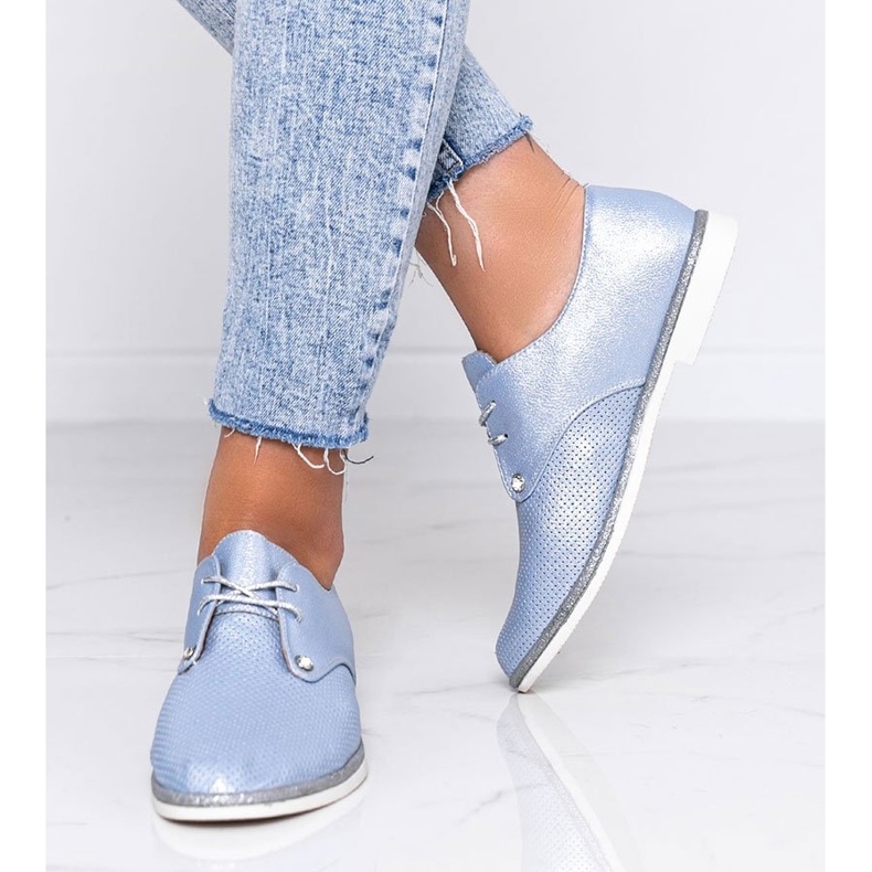 Scarpe Grand Street blu lucide traforate 1
