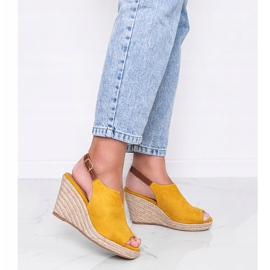 Sandali con zeppa senape di Lindy giallo 1