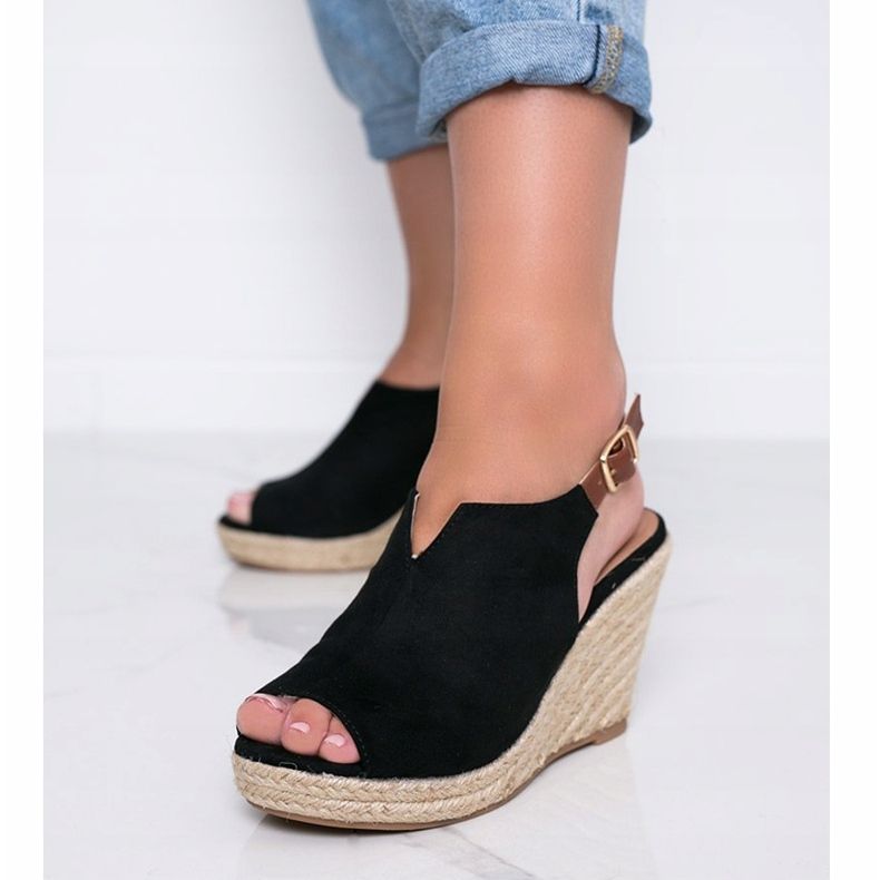 Sandali con zeppa neri di Lindy nero 1