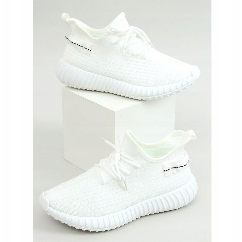 Calze bianche scarpe sportive 7817 White bianca 1