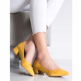Sweet Shoes Décolleté classiche su tacchi bassi giallo 2