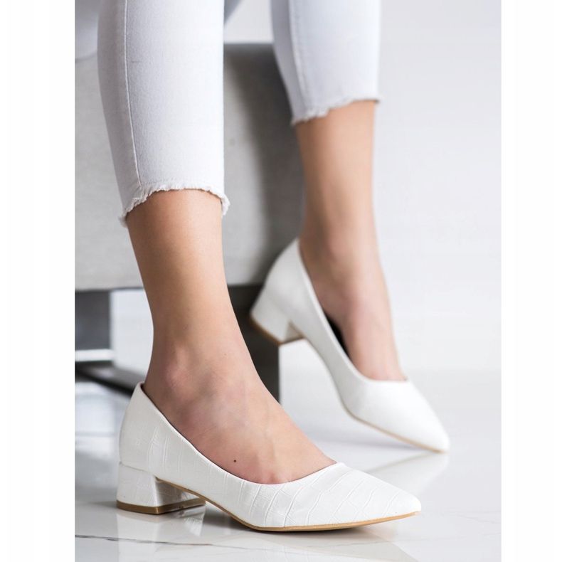 Sweet Shoes Décolleté classiche su tacchi bassi bianca 2