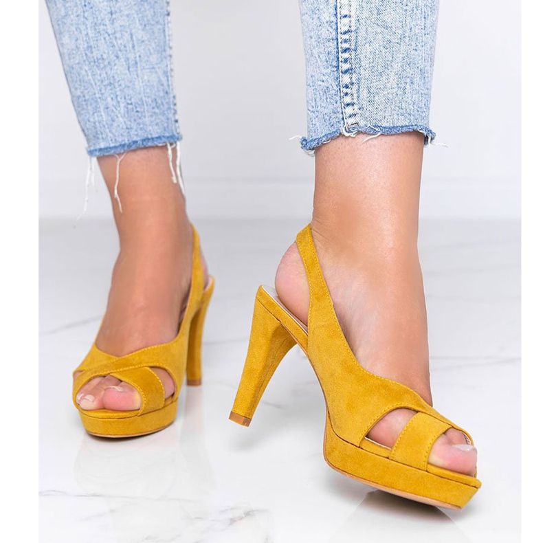 Sandali senape su tacco a spillo Big Girl giallo 1