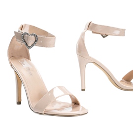 Sandali Be My Baby laccati beige 1