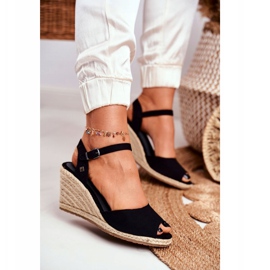 Sandali da donna su una zeppa intrecciata Big Star Black DD274A209 nero 2