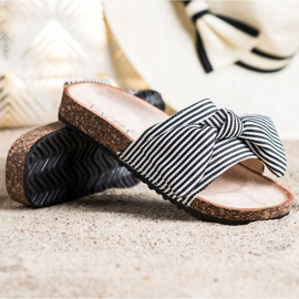 Sandali Vinceza rigati bianco nero 1