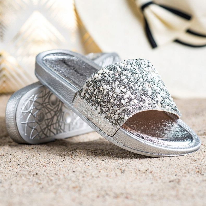 Small Swan Pantofole Argento Con Cristalli grigio 1