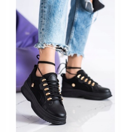 SHELOVET Sneakers nere sulla piattaforma nero 2