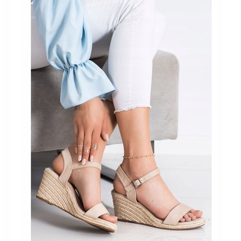 Sandali Classici Con Zeppa VINCEZA beige 2