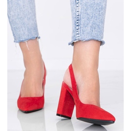 Pompe rosse sul post Pho rosso 1