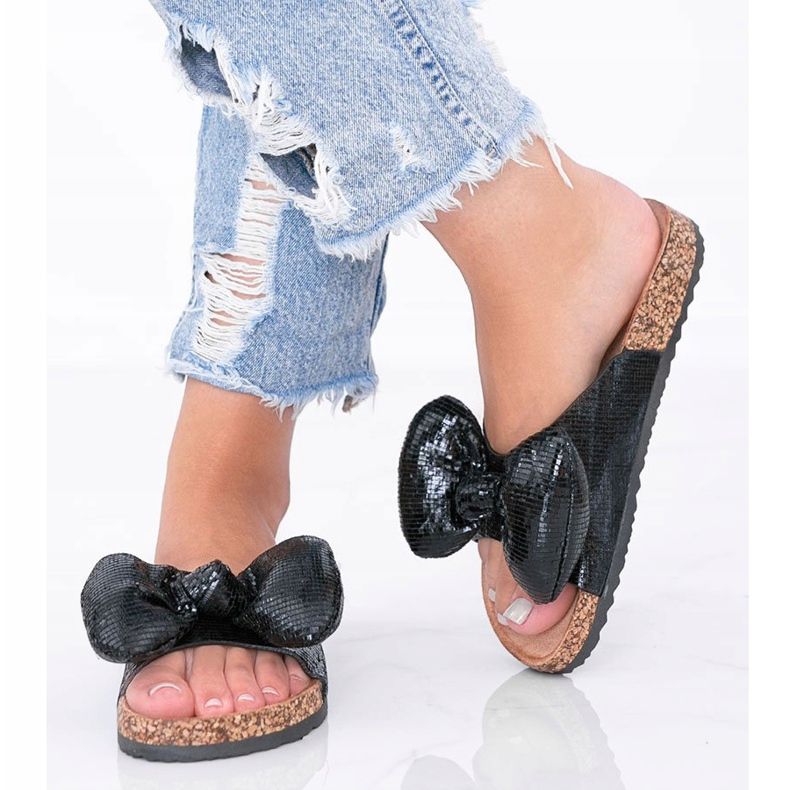 Pantofole nere con fiocco di Norris nero 1