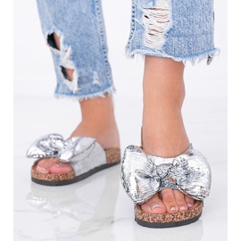 BM Pantofole argento con fiocco Norris d'argento 1