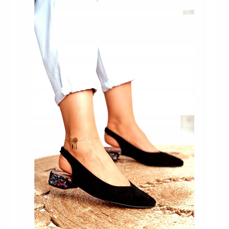 Décolleté da donna in pelle Slip-on Maciejka Miami Black 04482-01 nero 2