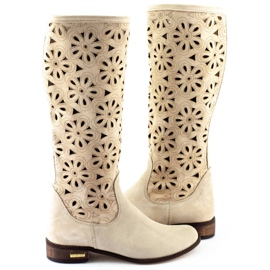 Olivier Stivali da donna traforati beige chiaro 4