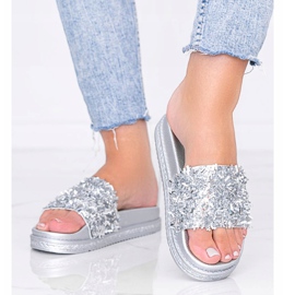 Pantofole in argento con zirconi Love Bling 2