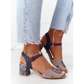 Sandali con tacco in pelle Maciejka 04120-43 Beige-Blu Navy 2