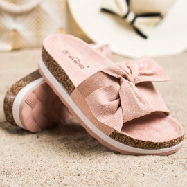 Evento Pantofole leggere sulla piattaforma rosa 1