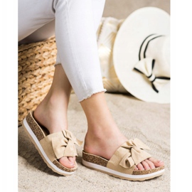 Evento Pantofole leggere sulla piattaforma beige 2