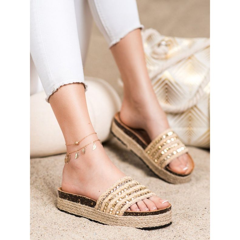 Groto Gogo Pantofole Dorate Con Borchie beige d'oro 1