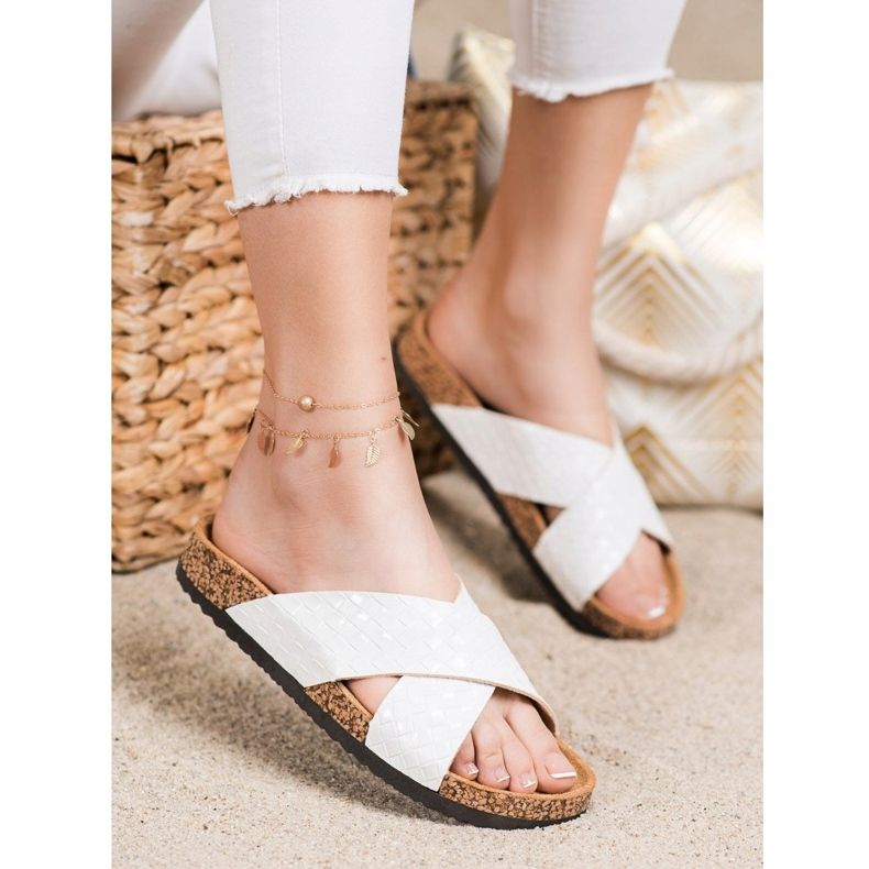 Bona Comode pantofole in ecopelle bianco 1