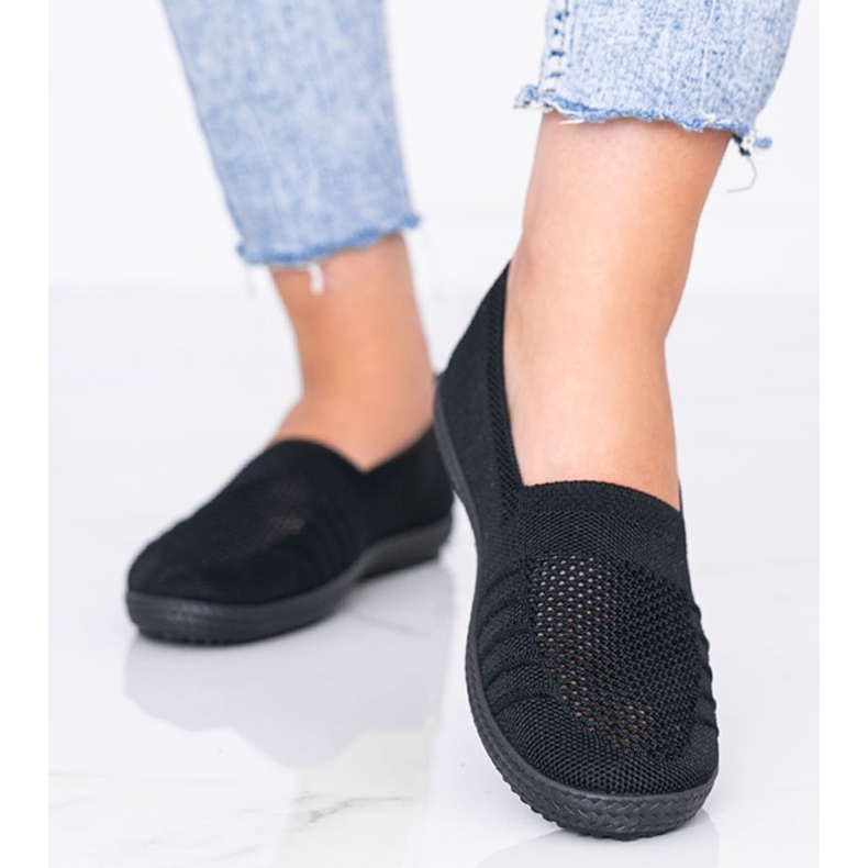 Sneakers Slip On traforate nere profonde nero 1