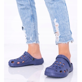 Pantofole kroks Karolinos blu navy da donna 1