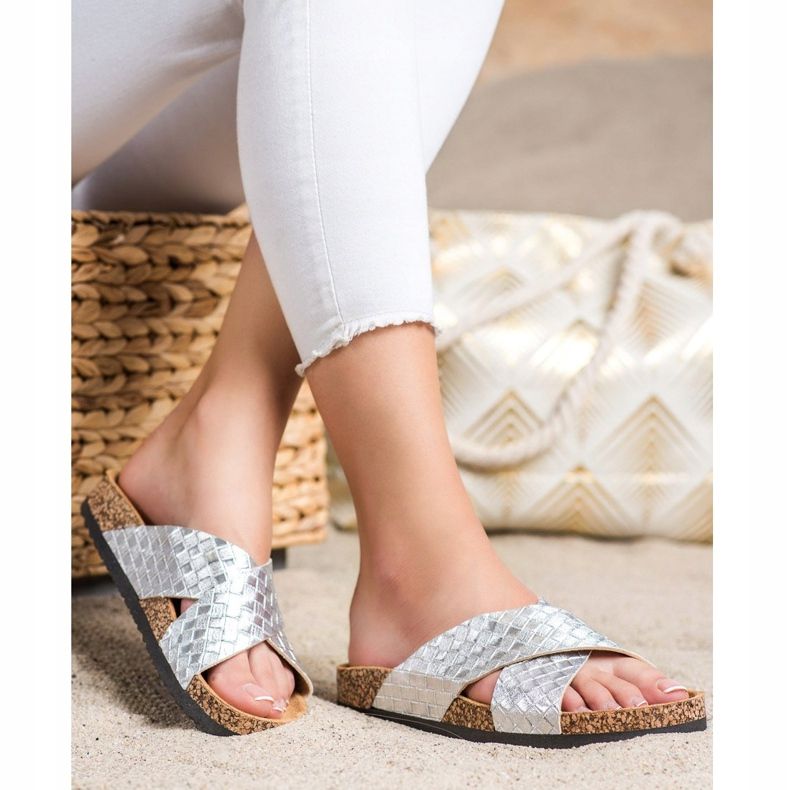 Bona Comode pantofole in ecopelle d'argento 2