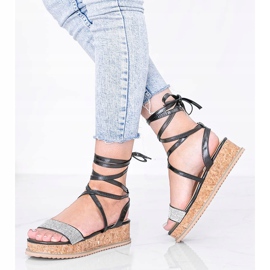 Sandali neri allacciati con zirconi Ves nero 1