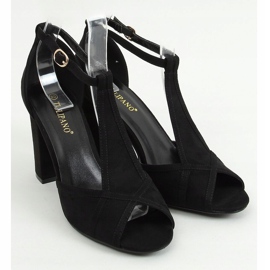 Sandali neri con tacco alto P1L1798-3 Nero 1