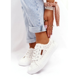 Sneakers da donna in pizzo Big Star W274925 Bianco 3