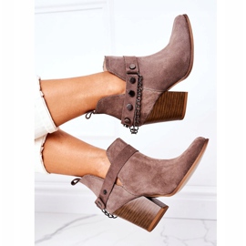 Stivali di velluto su una barra Lewski Shoes 2880 Brown marrone 1
