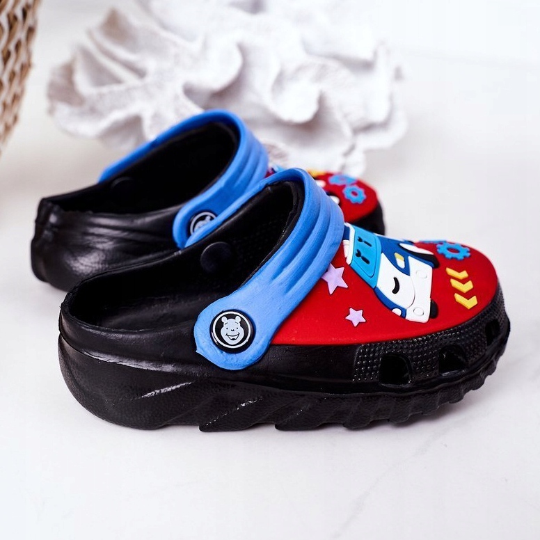 Pantofole in schiuma per bambini Crocs Nero Blu Oscar rosso 1