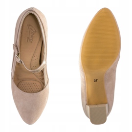 Marco Shoes Décolleté con cinturino su un tacco stabile beige 1