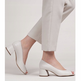 Marco Shoes 1576P décolleté in pelle beige con tacco stabile 2