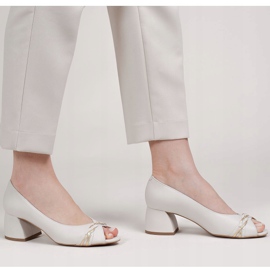 Marco Shoes Décolleté 1577P in pelle bianca con tacco stabile bianco 2