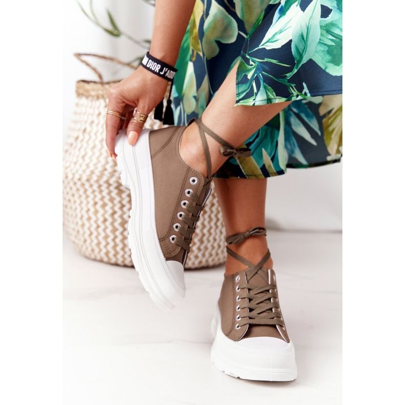 Sneakers da donna sulla piattaforma verde Travel Time 1