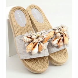 Grigio YQ228P Pantofole grigie con conchiglie 1