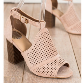 SHELOVET Sandali traforati costruiti beige 1
