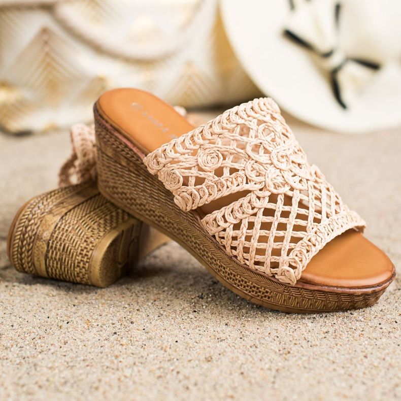 Laura Mode Pantofole con zeppa traforata beige marrone 1