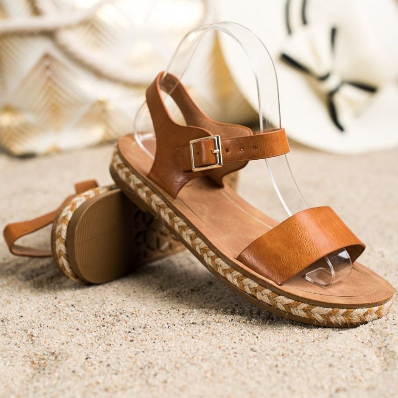 SHELOVET Comodi sandali marroni marrone 1