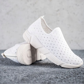 SHELOVET Sneakers bianche traforate bianca 1