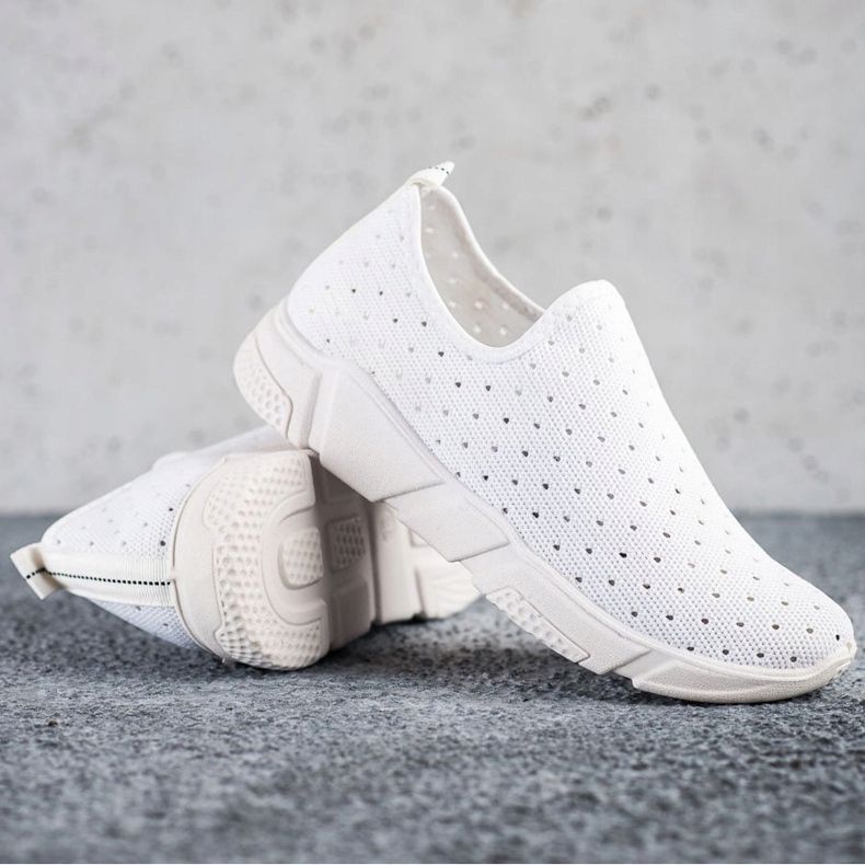 SHELOVET Sneakers bianche traforate bianca 1