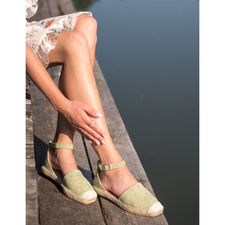 Small Swan Espadrillas verdi con fibbia verde 2