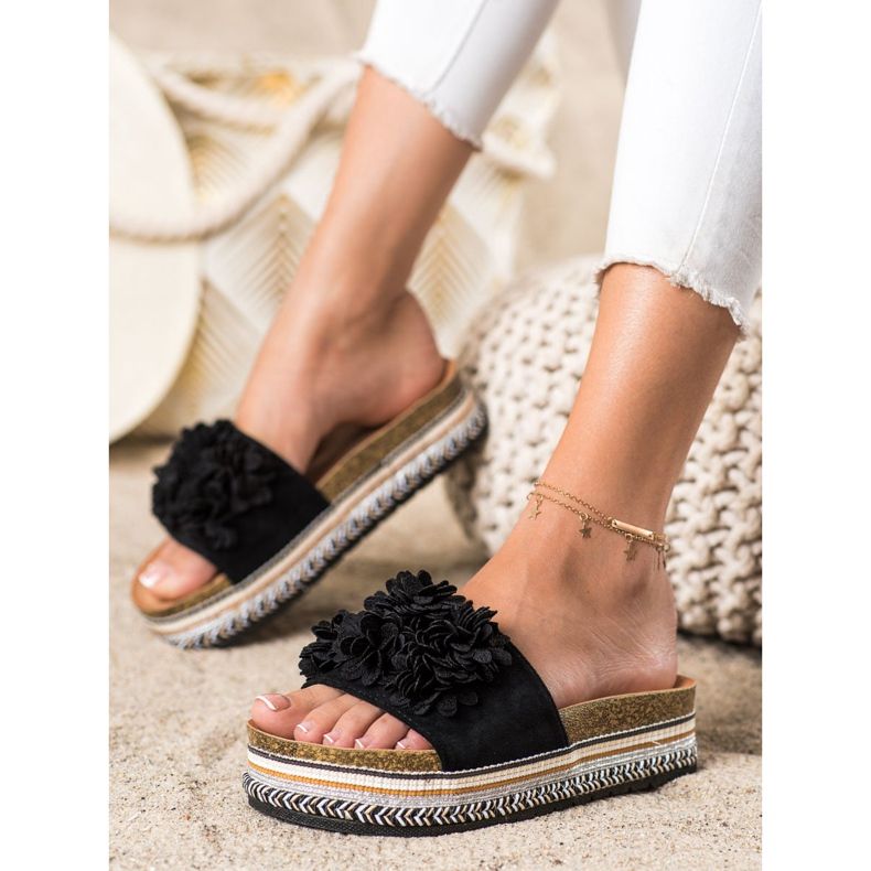 SHELOVET Pantofole Sulla Piattaforma Con Ornamento nero 1