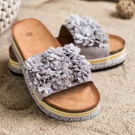 SHELOVET Pantofole Sulla Piattaforma Con Ornamento grigio 1